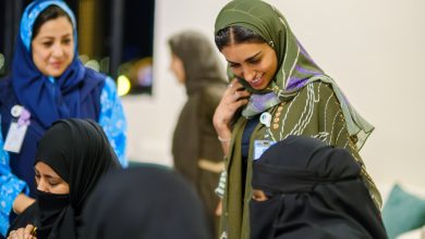 Photo of أطلقت الجمعية السعودية الخيرية لمرض الزهايمر برنامج “يدًا بيد” في مدينة جدة كخُطوة محبة وعطاء، نُقدم فيها الدعم النفسي والاجتماعي لكل مقدم رعاية كان عونًا لغيره